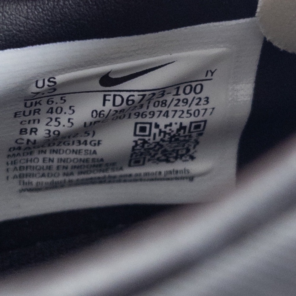 Nike Phantom GX II Academy Soccer Cleats Mens 7.5 White Black FD6723-100 FG/MG - Picture 6 of 6